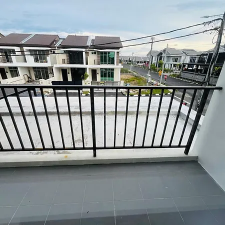 Khasif Amani Homestay Parit Buntar Exterior photo
