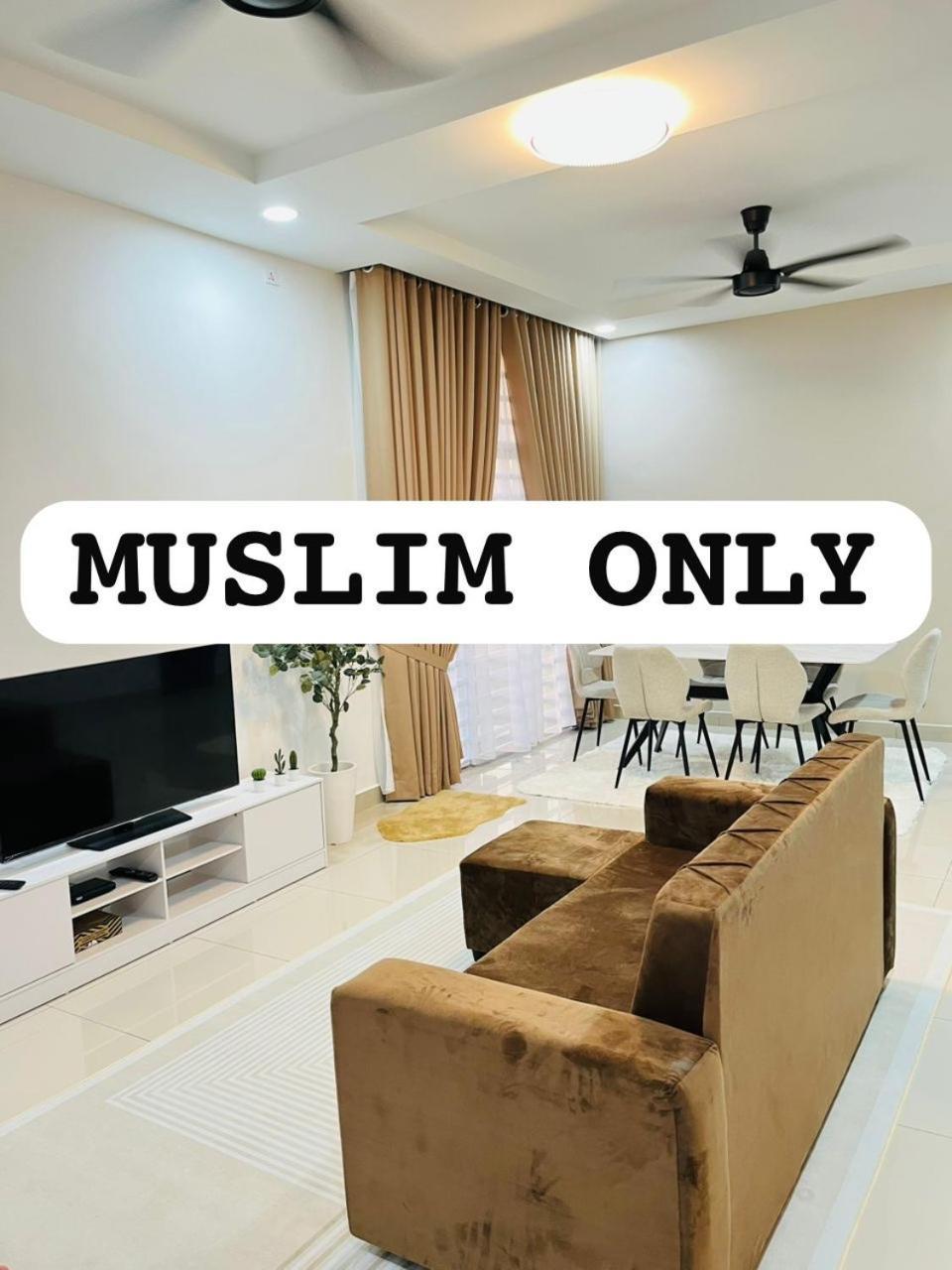 Holiday home Khasif Amani Parit Buntar